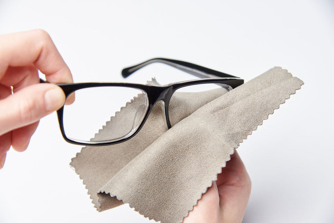 cleaning glasses