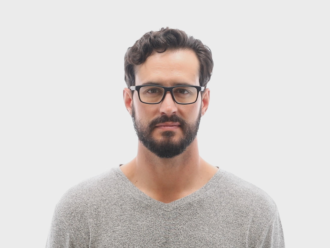 EAR4163-125-400169 glasses on model video